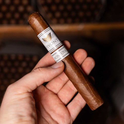 Montoya Gran Toro (56 x 6)